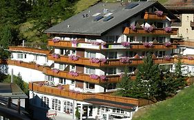 Artist Apartments&Hotel Garni